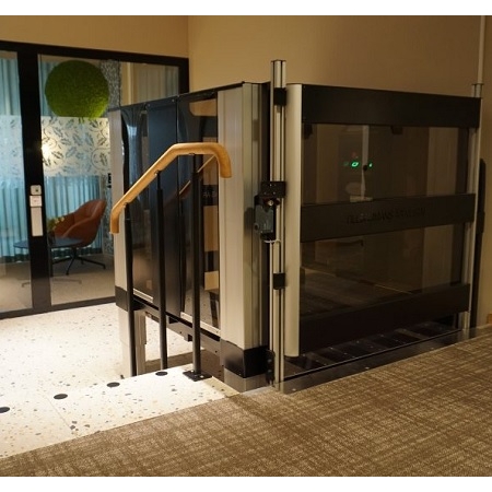 Tech Lift M4 - Improved Accessibility, Vertical Platform Lift, Lifting Capacity 400kg, Maximum Height 1.5m