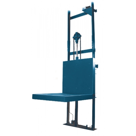 Elevator type EC with columns