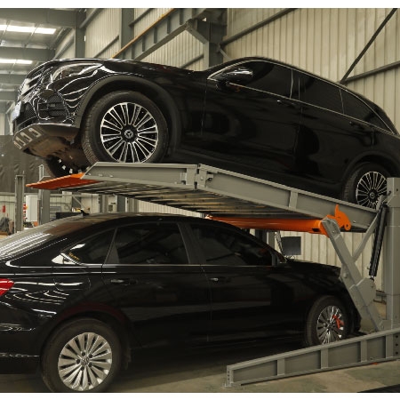 Tilting car parking lift,  lifting height 1700mm, lifting weight 2000kg